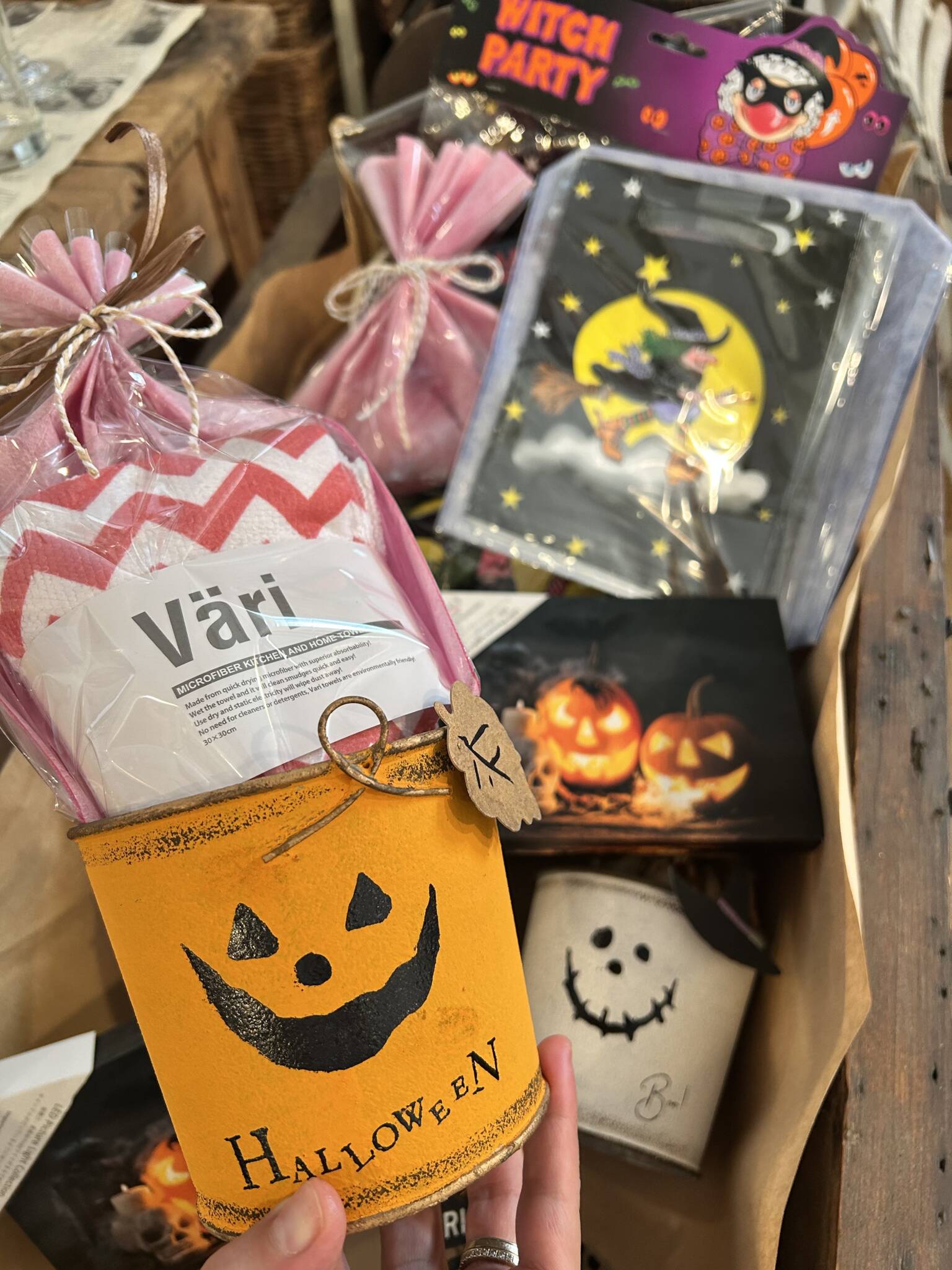 人気のアウトレットコーナーに新商品が😊